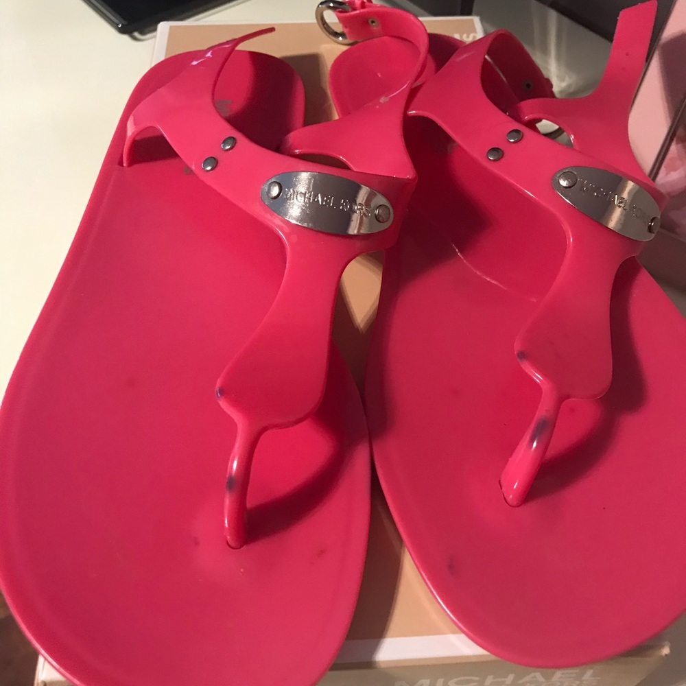 Size 7 MK jelly sandals
